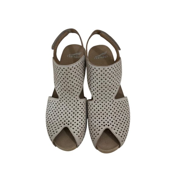 Dansko Teagan Womens Beige Perforated Leather Heeled Sandals SZ 40 EU/ 9.5-10 US - Picture 2 of 16